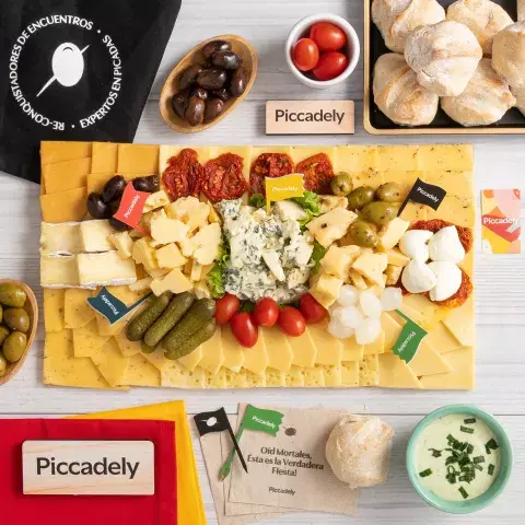 La Piccada Quesos del Gourmet de Piccadely es ideal para los fans. La Piccada Quesos del Gourmet de Piccadely es ideal para los fans.