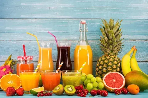 El veganismo busca la liberación animal y la protección del medioambiente. El veganismo busca la liberación animal y la protección del medioambiente.