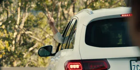 Beef es la última comedia con humor negra de Netflix. Beef es la última comedia con humor negra de Netflix.