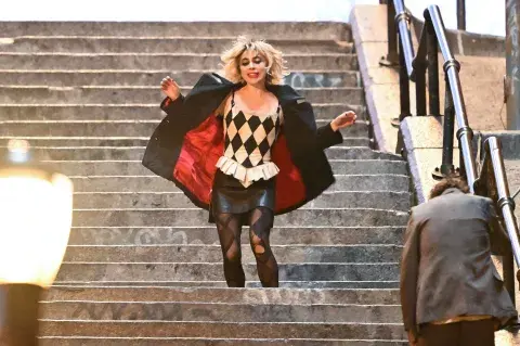 Lady Gaga como Harley Quinn en Joker 2. Lady Gaga como Harley Quinn en Joker 2.