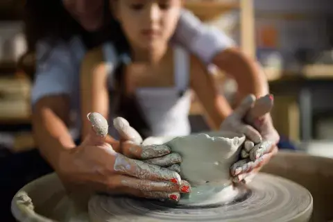 Hay 5 preguntas que podemos formular para criar hijos creativos. Hay 5 preguntas que podemos formular para criar hijos creativos.