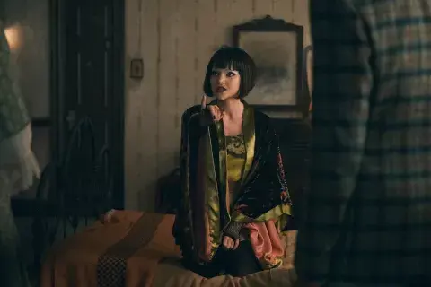 Dove Cameron en la segunda temporada de Schmigadoon! Dove Cameron en la segunda temporada de Schmigadoon!