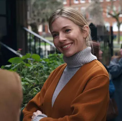 sienna_miller-anatomia_de_un_escandalo.jpg sienna_miller-anatomia_de_un_escandalo.jpg