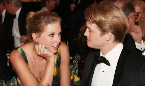 Taylor Swift y Joe Alwyn. Taylor Swift y Joe Alwyn.