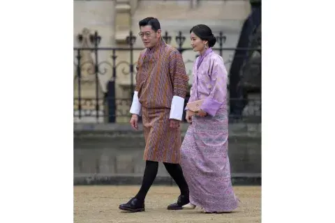 Los reyes de Bután, Jigme Kesar Namgyel Wangchuck y Jetsun Pema Wangchuck. Los reyes de Bután, Jigme Kesar Namgyel Wangchuck y Jetsun Pema Wangchuck.