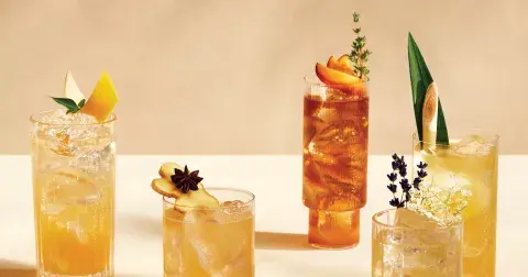 Johnnie Collins Highball. Johnnie Collins Highball.