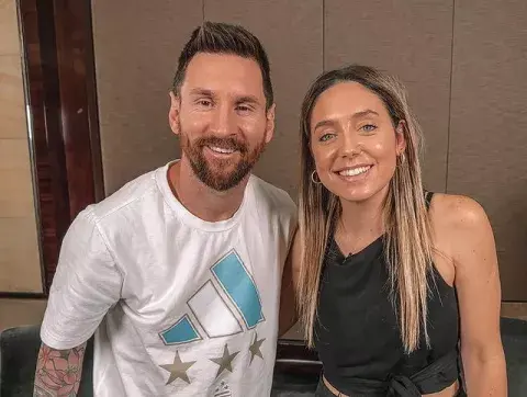 Lionel Messi y Sofía Martínez. Lionel Messi y Sofía Martínez.