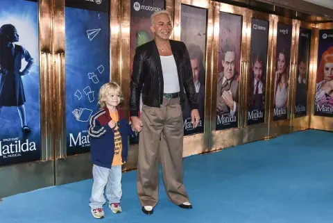 Flavio Mendoza con su hijo Dionisio.