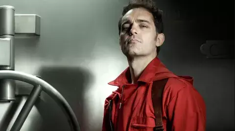 Netflix mostró las primeras imágenes de “Berlín”, el spin-off de La Casa de Papel. Netflix mostró las primeras imágenes de “Berlín”, el spin-off de La Casa de Papel.