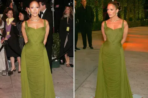 Con el pelo tirante -algo que, después, se volvería marca registrada- este vestido verde plisado en mood vintage fue el elegido por JLo para los Premios Oscar de 2006. Con el pelo tirante -algo que, después, se volvería marca registrada- este vestido verde plisado en mood vintage fue el elegido por JLo para los Premios Oscar de 2006.