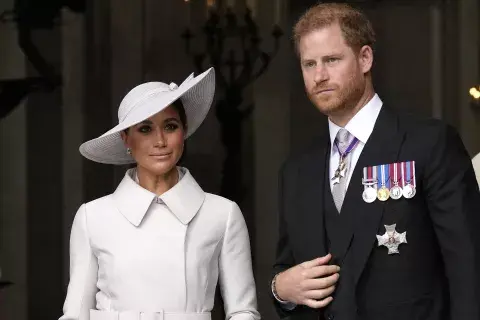Los duques de Sussex estarían atravesando una fuerte crisis matrimonial que podría acabar en un polémico y millonario divorcio. Los duques de Sussex estarían atravesando una fuerte crisis matrimonial que podría acabar en un polémico y millonario divorcio.