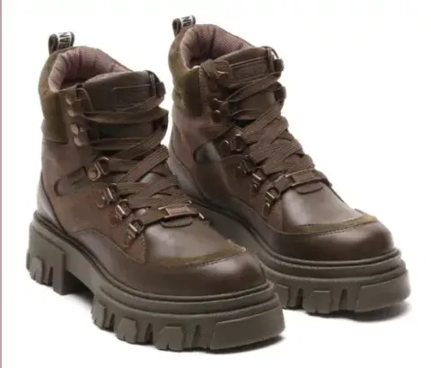 COMBINADO CUERO Y GAMUZA, MALEDUCADAS $32.925. COMBINADO CUERO Y GAMUZA, MALEDUCADAS $32.925.