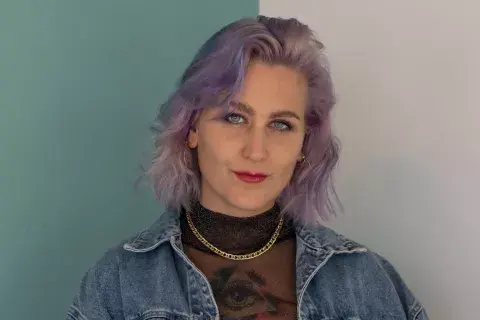 Eva Spina es médium y hace lecturas de registros akáshicos. Eva Spina es médium y hace lecturas de registros akáshicos.