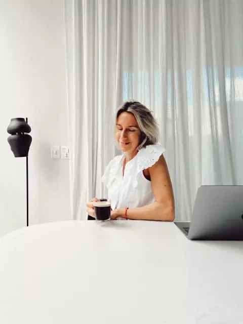 Piqui Méndez consume este tipo de café con hongos y cuenta su experiencia. Piqui Méndez consume este tipo de café con hongos y cuenta su experiencia.