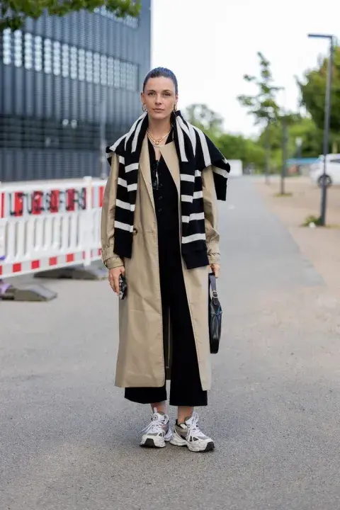 Sporty chic. Sporty chic.