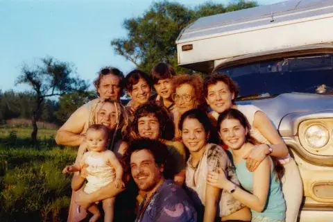 Familia rodante estrenó en 2004. Familia rodante estrenó en 2004.