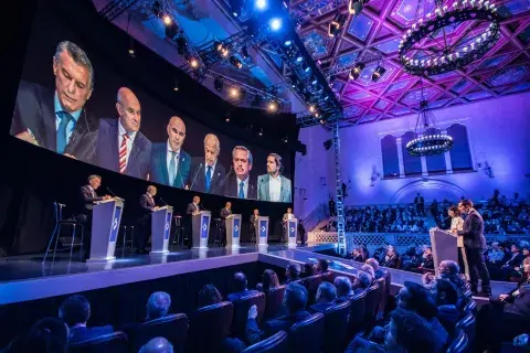 El último debate presidencial fue para las elecciones de 2019, donde participaron seis candidatos. El último debate presidencial fue para las elecciones de 2019, donde participaron seis candidatos.