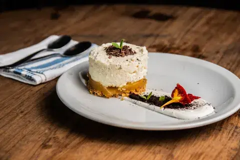 malcriado_-_cheesecake_vigilante.jpg