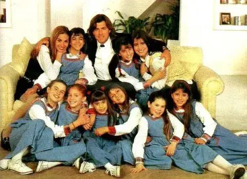 El elenco de Chiquititas. El elenco de Chiquititas.