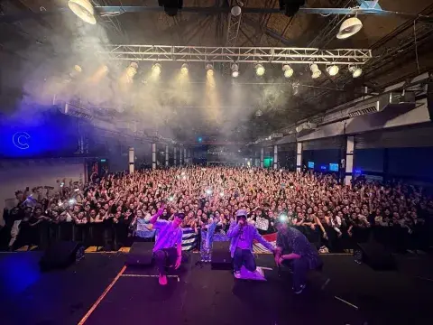 Epik High durante su recital en Buenos Aires.