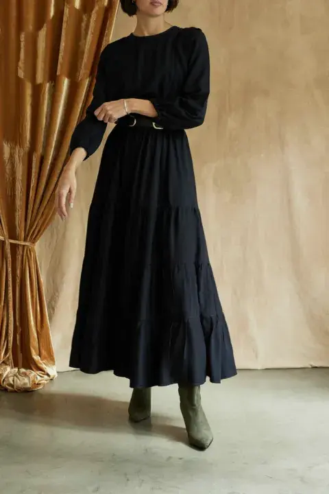 vestido_harry_liso_dolores_reynal.jpg vestido_harry_liso_dolores_reynal.jpg
