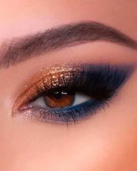 Foxy eyes a full, la combinación de ocre y azul es... una belleza. Foxy eyes a full, la combinación de ocre y azul es... una belleza.