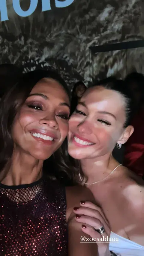Pampita con Zoe Saldaña en Nueva York. Pampita con Zoe Saldaña en Nueva York.
