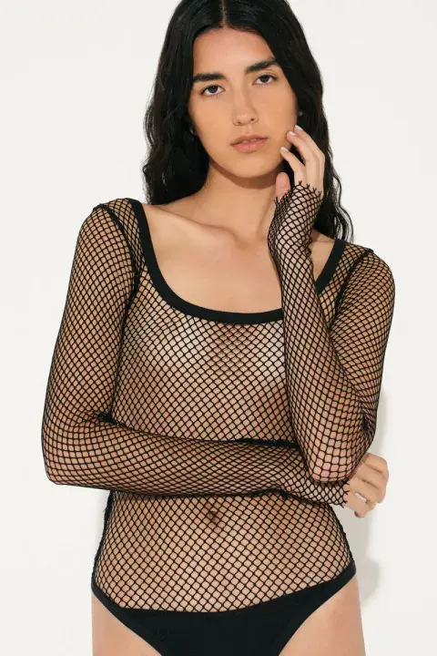 BODY (COMPLOT, $9990) BODY (COMPLOT, $9990)