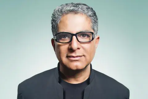 La fórmula de la felicidad, según Deepak Chopra. La fórmula de la felicidad, según Deepak Chopra.