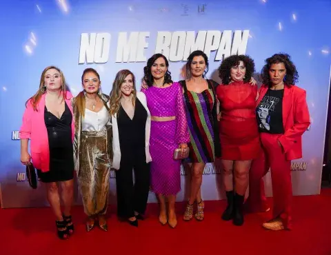 Eugenia Guerty, Sandra Rojas, Coni Perales, Celina Font, Jazmín de Duca, Brenda Kreiserman, Azul Lombardía. Eugenia Guerty, Sandra Rojas, Coni Perales, Celina Font, Jazmín de Duca, Brenda Kreiserman, Azul Lombardía.