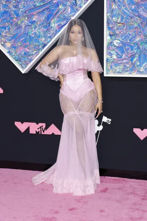 Nicki Minaj, host de la gran noche de los MTV Video Music Awards 2023. Nicki Minaj, host de la gran noche de los MTV Video Music Awards 2023.