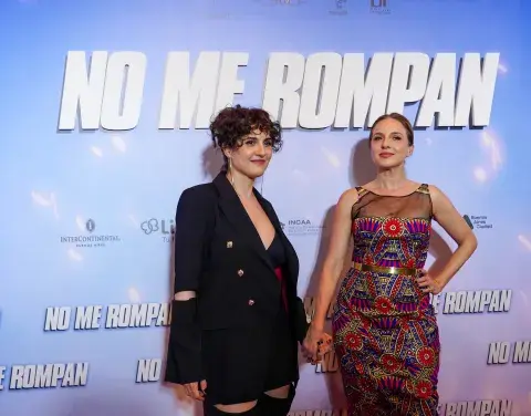 Julieta Díaz y Carla Peterson. Julieta Díaz y Carla Peterson.
