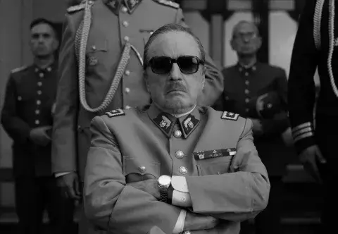 Jaime Vadell es el Conde. Jaime Vadell es el Conde.