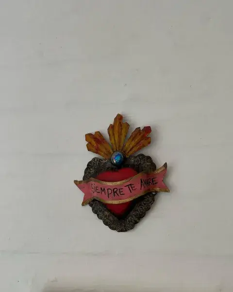 Un “milagrito mexicano” en la casa de La China. Un “milagrito mexicano” en la casa de La China.
