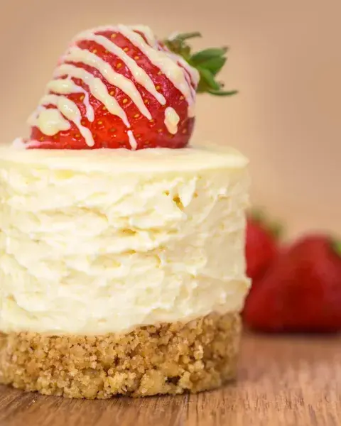 Cheesecake de frutillas sin horno. Cheesecake de frutillas sin horno.