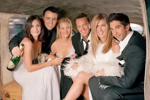 Jennifer Aniston, Courteney Cox, Lisa Kudrow, Matt LeBlanc y David Schwimmer despidieron a Matthew Perry con una emotiva carta. Jennifer Aniston, Courteney Cox, Lisa Kudrow, Matt LeBlanc y David Schwimmer despidieron a Matthew Perry con una emotiva carta.