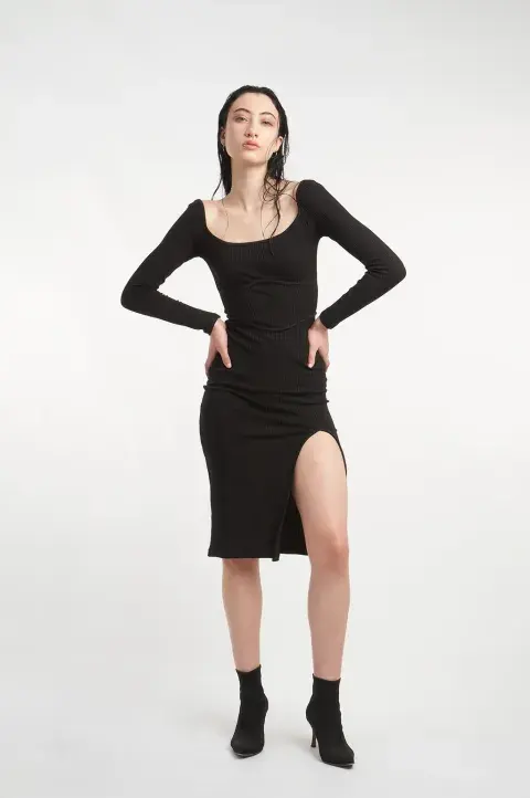 VESTIDO (Aloud, $35.749) VESTIDO (Aloud, $35.749)