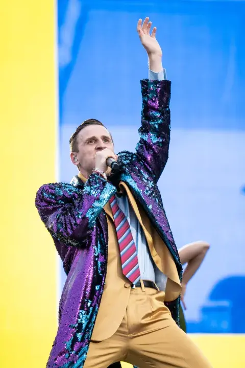 Louta anunció un nuevo show para despedir el año en GEBA. Louta anunció un nuevo show para despedir el año en GEBA.