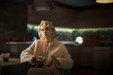 Sagrada familia, es la última serie española que estrenó en Netflix. Sagrada familia, es la última serie española que estrenó en Netflix.