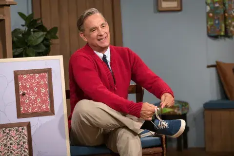 La tierna película de Tom Hanks que se va de Netflix.