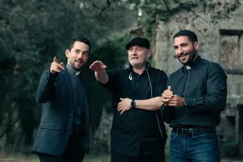 Hablamos con Miguel Ángel Silvestre y nos contó todos los secretos de la temporada 2 de Los Enviados. Hablamos con Miguel Ángel Silvestre y nos contó todos los secretos de la temporada 2 de Los Enviados.