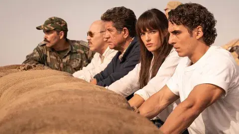 Los Farad, una de las mejores series españolas de 2023. Los Farad, una de las mejores series españolas de 2023.