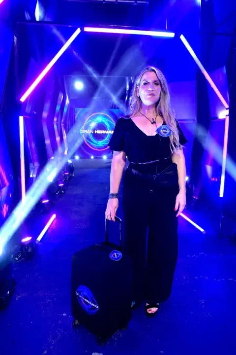 Así ingresaba Carla De Stefano a Gran Hermano. Así ingresaba Carla De Stefano a Gran Hermano.