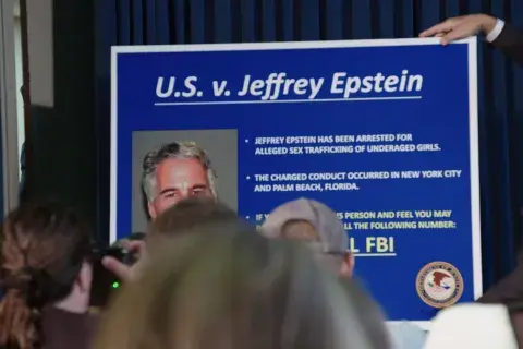 Jeffrey Epstein: asquerosamente rico estrenó en 2020. Jeffrey Epstein: asquerosamente rico estrenó en 2020.