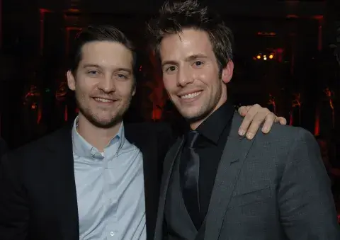Tobey Maguire junto a Christian Oliver durante la premiere de The Good German en Los Ángeles. Tobey Maguire junto a Christian Oliver durante la premiere de The Good German en Los Ángeles.