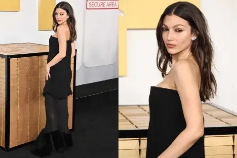 La actriz española pisó la red carpet y se llevó todas las miradas con un outfit minimalista e impactante. La actriz española pisó la red carpet y se llevó todas las miradas con un outfit minimalista e impactante.