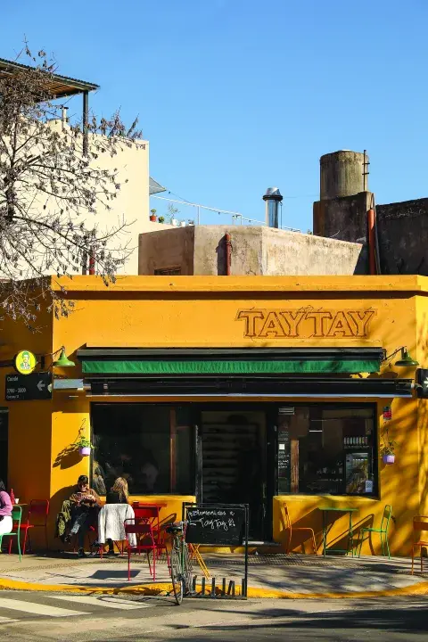 tay.jpg tay.jpg