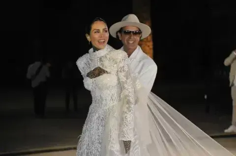 Cande Tinelli y Coti Sorokin en el día de su boda.
