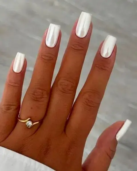El blanco perla está súper de moda y queda muy chic. El blanco perla está súper de moda y queda muy chic.