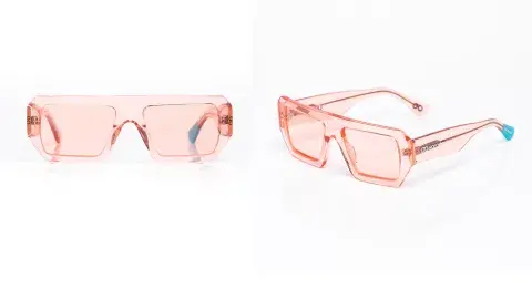 Rosa monocromático y patillas transparentes que marcan tendencia. Rosa monocromático y patillas transparentes que marcan tendencia.